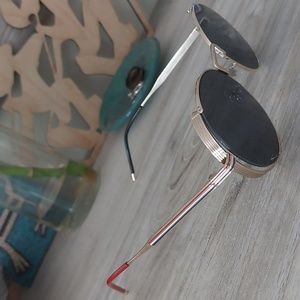 Cute round sunglasses